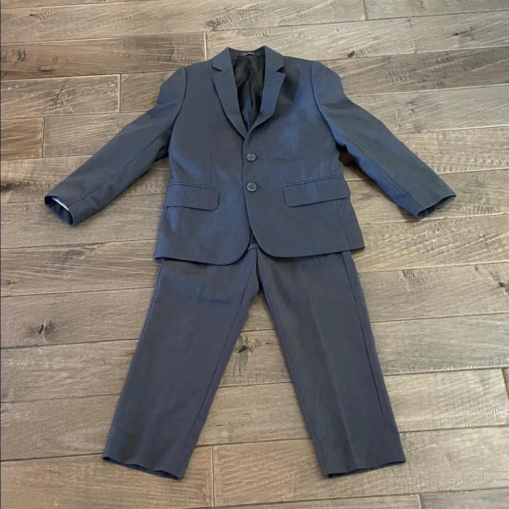 Boy’s Grey Newberry Suit